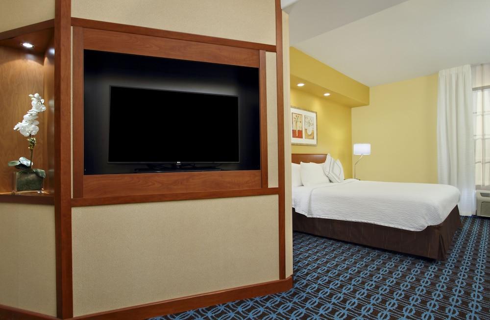 Fairfield Inn & Suites By Marriott Fairfield Napa Valley Area Exterior photo